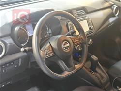 نيسان فيرسا